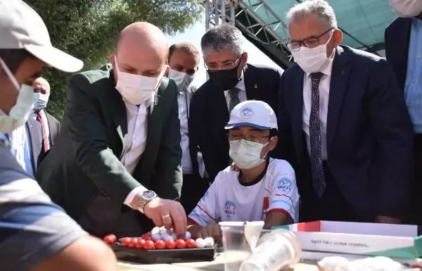Son dakika haberleri: Bilal Erdoğan: Biz at üstünde ok ve kılıç ile yükselmiş milletiz