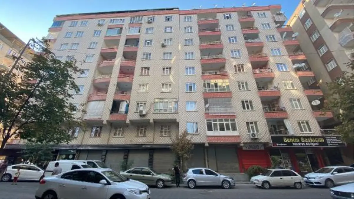 Şüpheli ölüm! Balkondan önce sesler geldi sonra çocuk 7'nci kattan aşağıya düştü