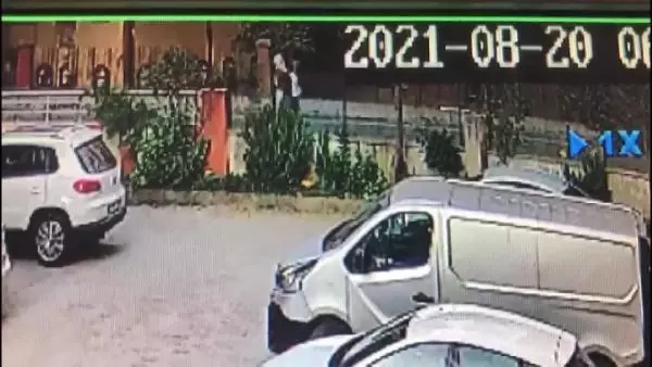 Esenyurt'ta işe giden kadına kapkaç dehşeti