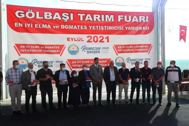 Gölbaşı'nda Elma ve Domates Yetiştiriciliği Yarışması düzenlendi