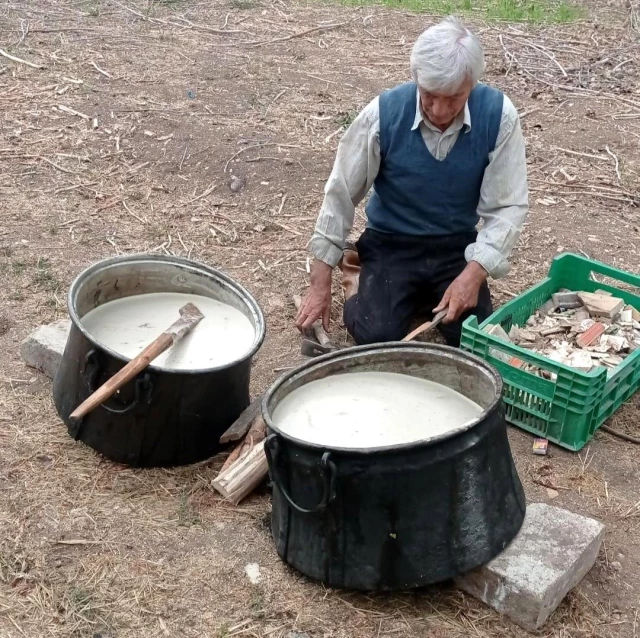 Hisarcık'ta organik üzüm pekmezi imalatı başladı