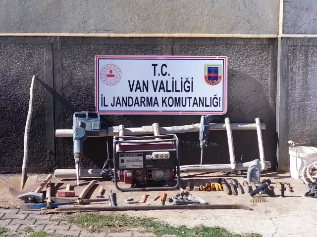 Define avcıları jandarmadan kaçamadı