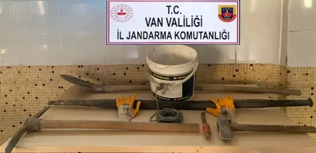 Define avcıları jandarmadan kaçamadı