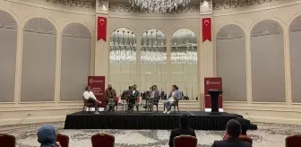 İhracat: 'Küresel Kültür- Milli Kültür Denkleminde Türk Dizileri' konusu masaya yatırıldı İhracat: 'Küresel Kültür- Milli Kültür Denkleminde Türk Dizileri' konusu masaya yatırıldı