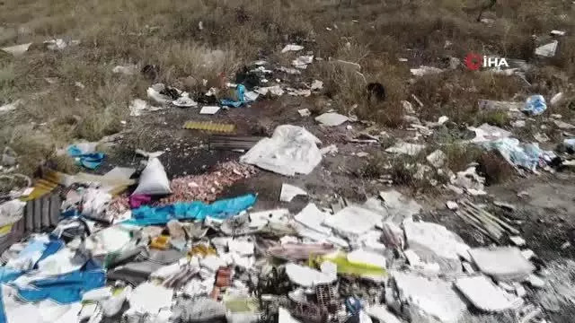 Odunpazarı'nda bir mahalle 'açık hava' çöplüğüne döndü