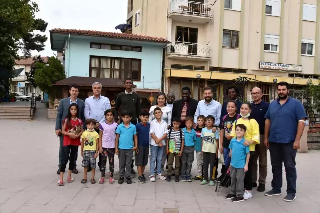 Kamerunlu heyet, Sındırgı'da incelemelerde bulundu