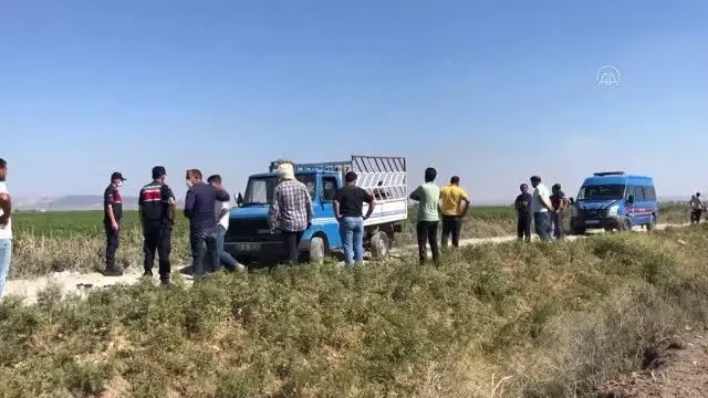 Sulama kanalına düşen kamyonetteki 4 işçi yaralandı