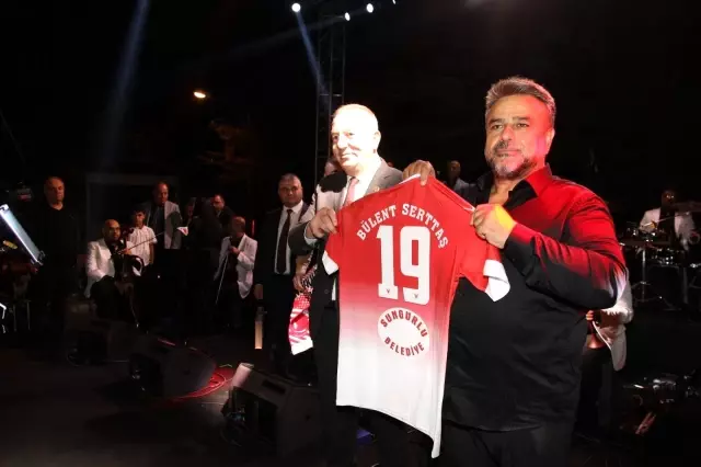 Sungurlu'da Bülent Serttaş rüzgarı