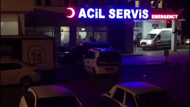 Tabancayla ateş edilen otomobildeki 1 kişi öldü, 1 kişi yaralandı