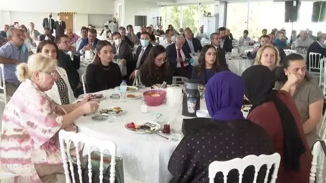 TBMM Başkan Vekili Celal Adan Şişli'de STK temsilcileri ve muhtarlarla bir araya geldi