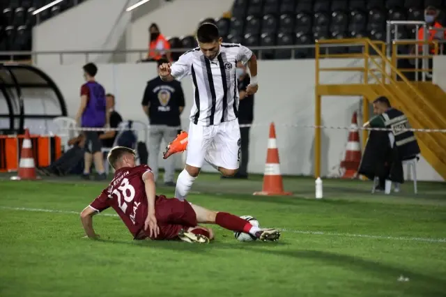 TFF 1. Lig: Manisa FK: 1 Bandırmaspor: 3