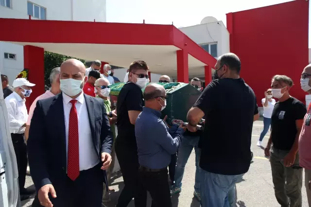 Vefat eden Erdoğan Saçak için Antalyaspor'da tören düzenlendi