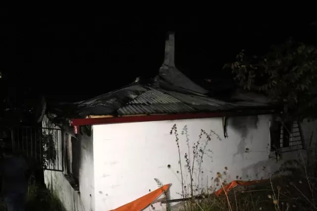 1 yaşındaki bebek, yangında ölen ablasıyla aynı tabutu paylaştı