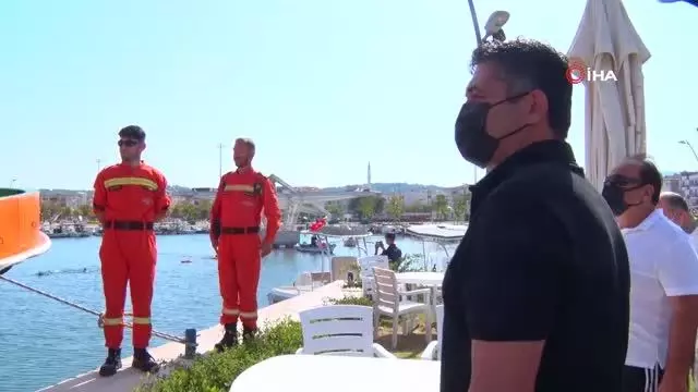 Aliağa'da festival havasında temizlik etkinliği