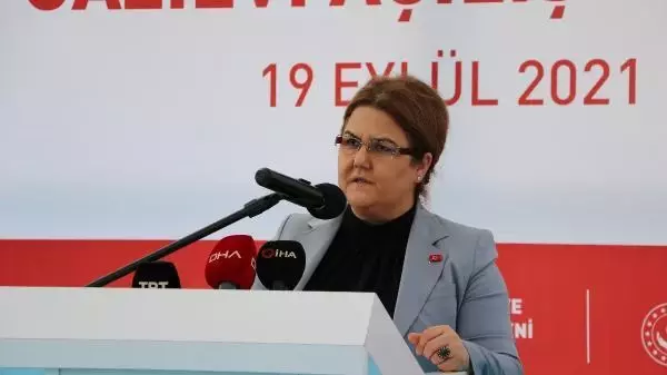 Son dakika haberi | BAKAN YANIK, ÇANAKKALE ŞEHİT YAKINLARI VE GAZİEVİ'NİN AÇILIŞINI YAPTI
