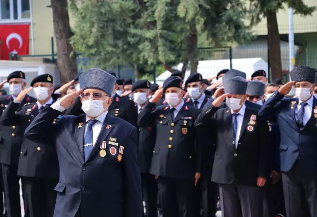 Burdur'da 19 Eylül Gaziler Günü törenle kutlandı