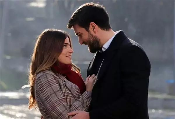 Ezgi Eyüboğlu Ankaralılar'ı kızdırdı