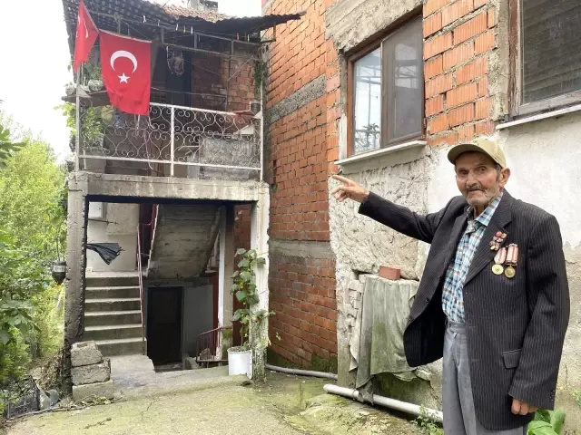 Şehit oldu sanılmıştı döndüğünde ailesi bile tanıyamadı