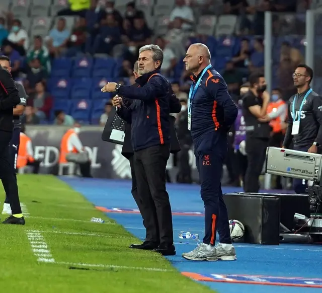 Süper Lig: Medipol Başakşehir: 2 - Fenerbahçe: 0 (Maç sonucu)