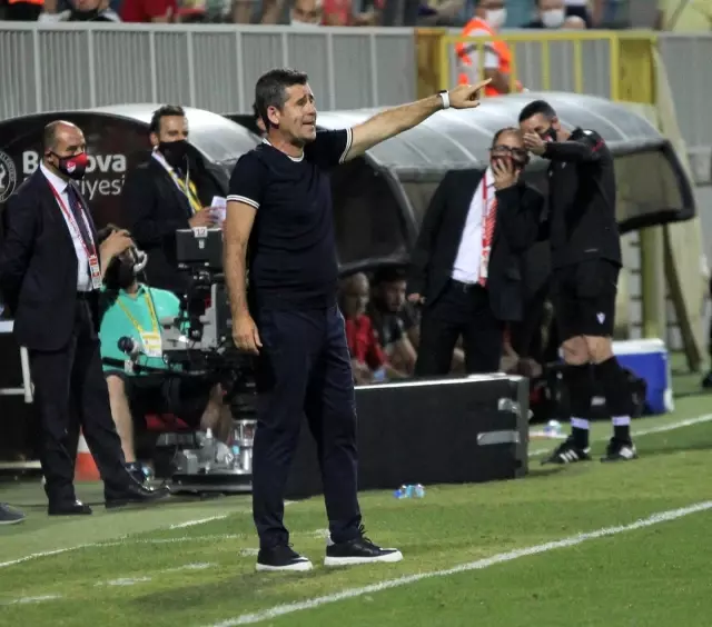 Denizlispor öne geçtiği maçta 3 puanı bıraktı