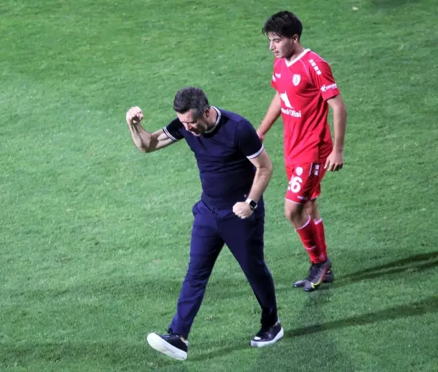 Denizlispor öne geçtiği maçta 3 puanı bıraktı