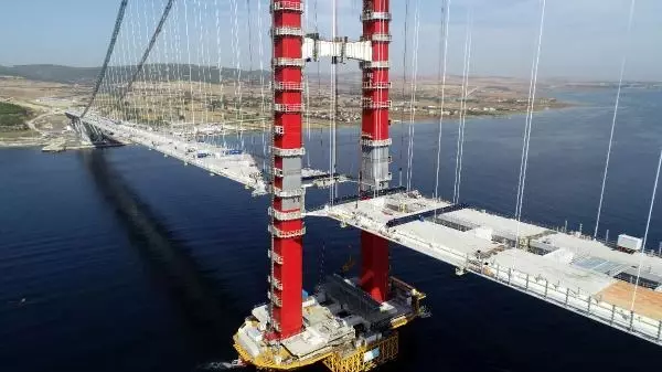 1915 ÇANAKKALE KÖPRÜSÜ YOLU İÇİN 6 TABLİYE MONTAJI KALDI