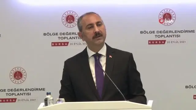 Adalet Bakanı Abdulhamit Gül: "Bu kapıyı çalan herkes en saygın muameleyi görmelidir"