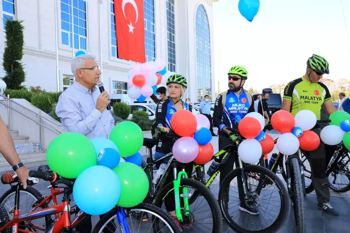 Malatya'da 'Avrupa Hareketlilik Haftası' kapsamında pedal çevrildi