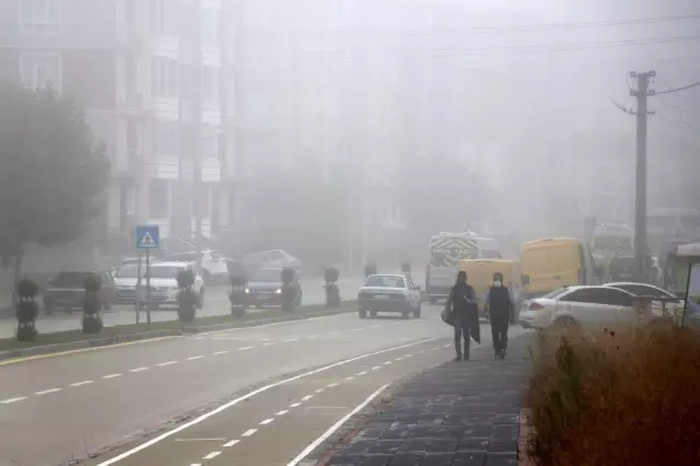 Bolu güne sisle uyandı