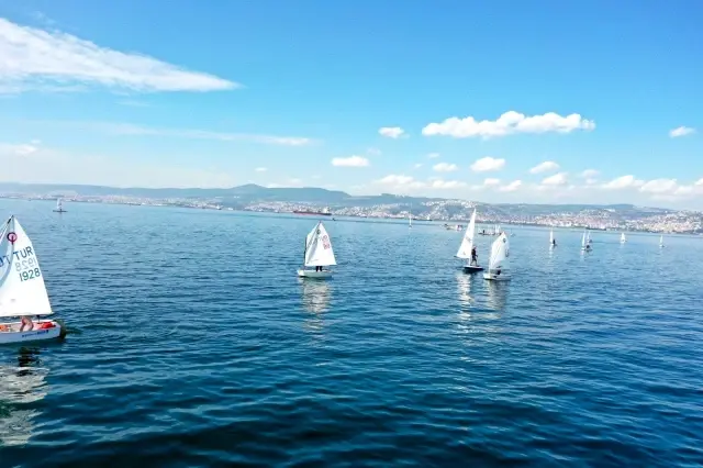 buyuksehir optimist trofesi nde final heyecan 2 14407262 o