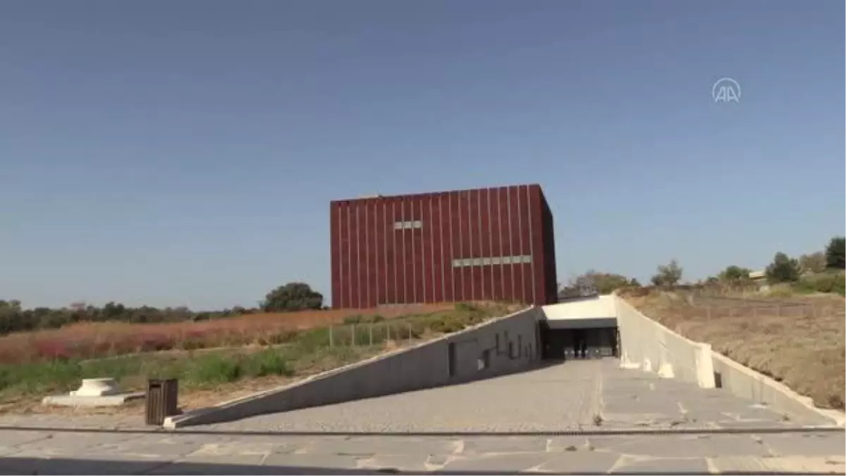 ÇANAKKALE - Troya Müzesi iki yıldır Avrupa'dan alınan ödüllerin gururunu yaşıyor