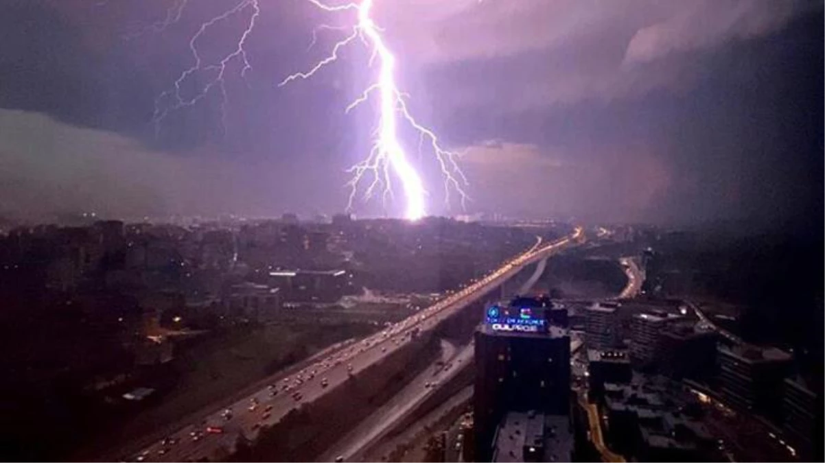 Cumartesi gecesi İstanbul'da neler oldu? Çatıları uçuran fırtınayı uzmanlar böyle anlattı: Uçak düşürecek kadar şiddetliydi