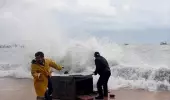 Cumartesi gecesi İstanbul'da neler oldu? Çatıları uçuran fırtınayı uzmanlar böyle anlattı: Uçak düşürecek kadar şiddetliydi