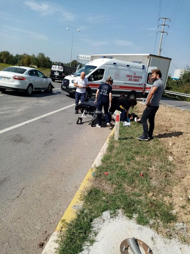d 140 karayolunda iki otomobil carpisti 1 i a 2 14407989 o
