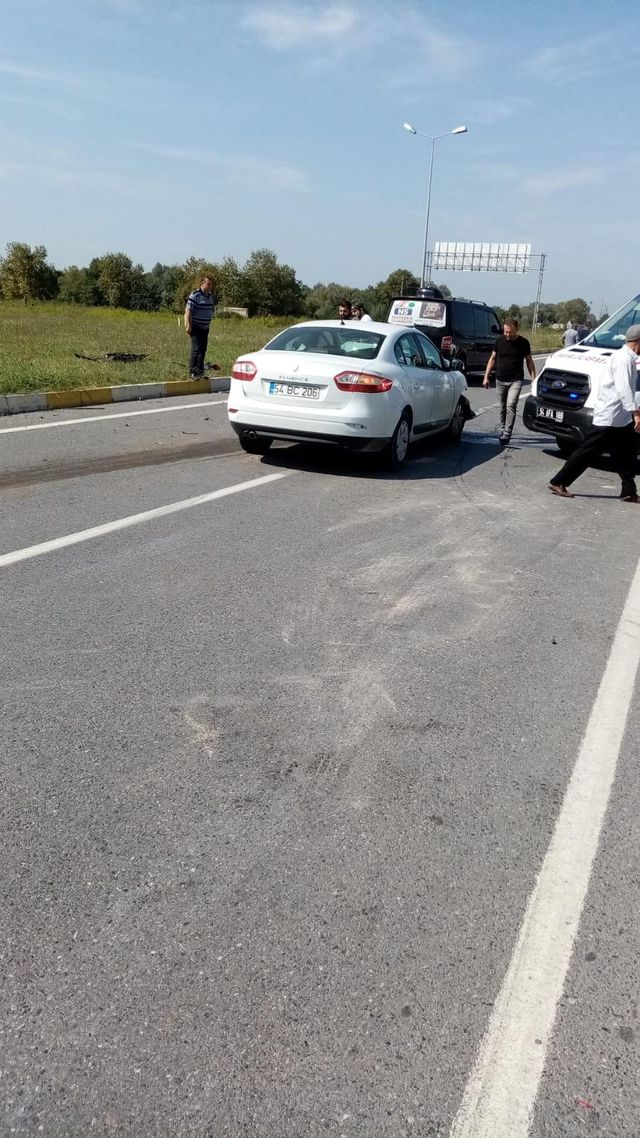 d 140 karayolunda iki otomobil carpisti 1 i a 4 14407989 o