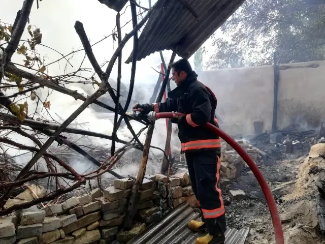 Darende'de ev yangını korkuttu