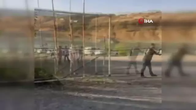 Son dakika! Feribot iskelesinde yangın çıktı, vatandaşlar seferber oldu