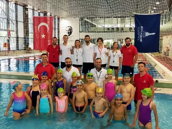 İzmirli çocuklar için spor zamanı