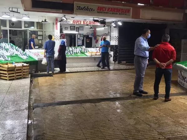 KARADENİZ DENİZ SUYU SICAKLIĞI NORMALE DÖNDÜ, TEZGAHLAR BALIKLA DOLDU