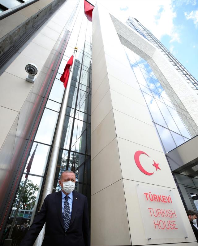Son Dakika: Cumhurbaşkanı Erdoğan, ABD'deki Türkevi'nin açılışını yaptı! İşte yeni binadan birinci imajlar