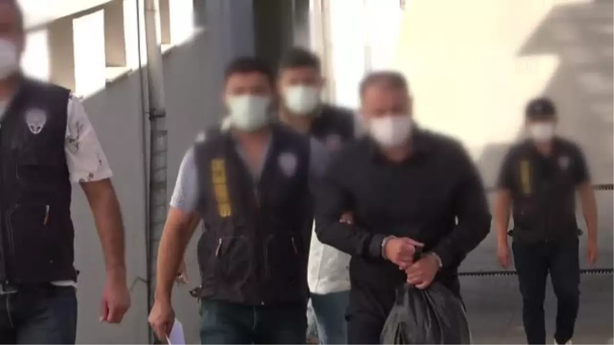 Ucuz cep telefonu vaadiyle dolandırıcılık yaptığı öne sürülen 4 kişi tutuklandı