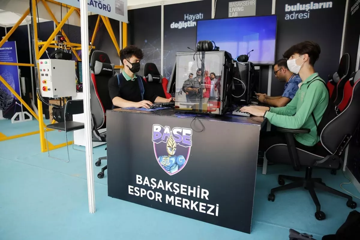 basaksehir belediyesi teknofest te ilgi odagi oldu