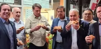 Tam Gemi Şok Denemeleri: Brezilya Devlet Başkanı Bolsonaro, aşı olmadığı için sokakta pizza yedi Tam Gemi Şok Denemeleri: Brezilya Devlet Başkanı Bolsonaro, aşı olmadığı için sokakta pizza yedi