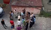 Esenyurt'ta işe giden sevgilisine dehşeti yaşattı, göğsünden bıçaklayıp kaçtı