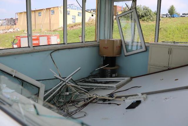 hava fisek fabrikasinda depodaki patlama 13 b 3 14410193 o