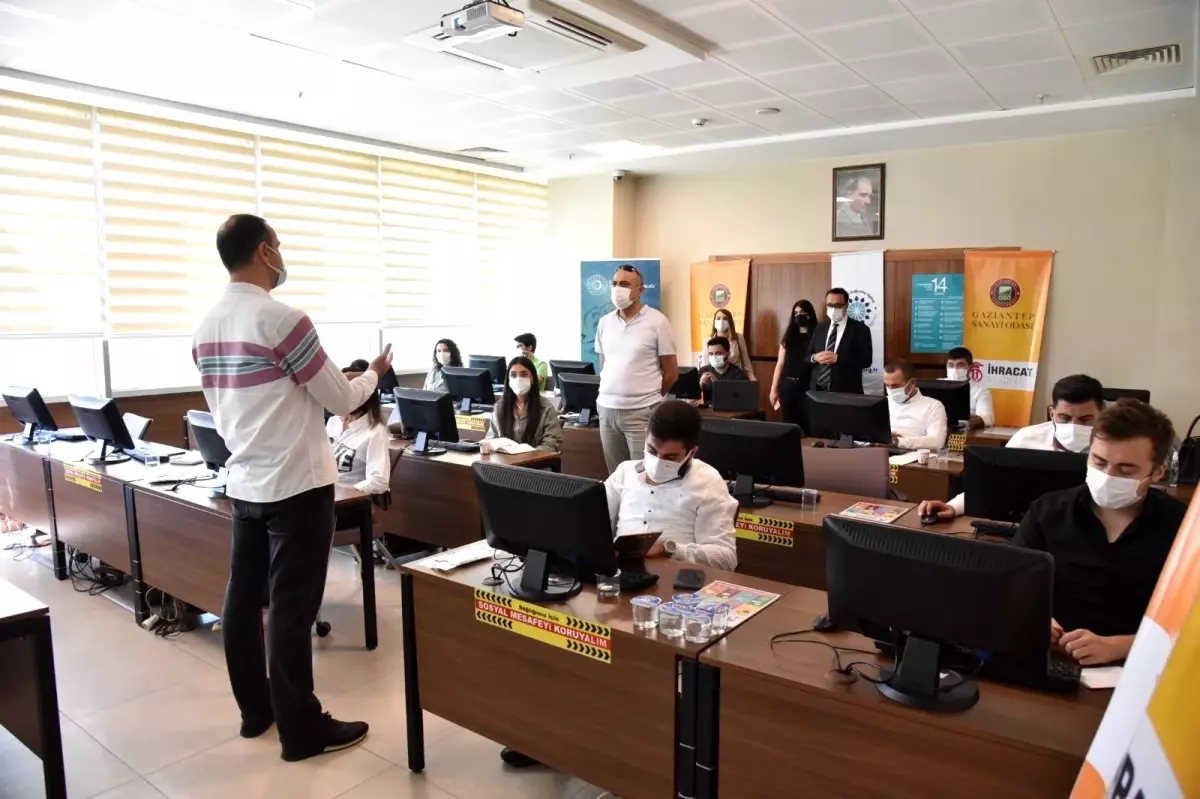 İhracat akdemisi eğitimleri başladı