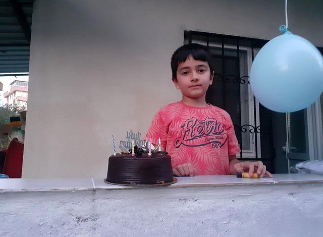 karantinadaki minik abdullah a balkonda dogum 3 14410760 o