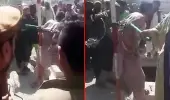 Taliban'dan kırbaçlı ceza! Cep telefonu çalmakla suçlanan adama böyle işkence ettiler