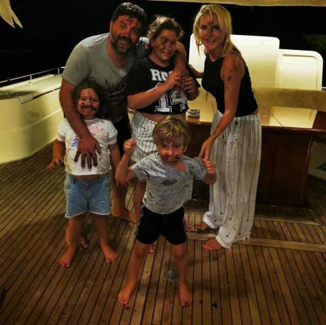 Ünlü sunucu Ece Erken, eşiyle kavgalarının tüm perde arkasını anlattı: Taşınma yüzünden tartıştık