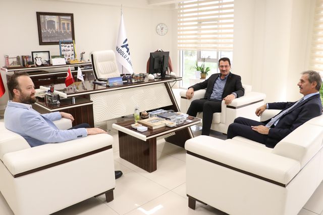 ak parti li yavuz dan erken secim tartismalar 2 14412780 o